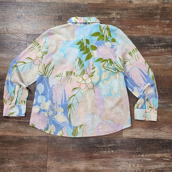 TALBOTS TROPICAL LIGHTWEIGHT LONGSLEEVE SHIRT SIZE LP - Picture 5 of 8